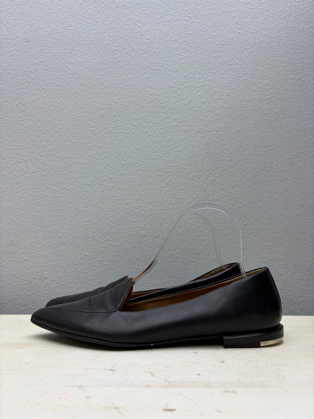 Everlane Black Leather Pointed Toe Loafers Size 6.5
